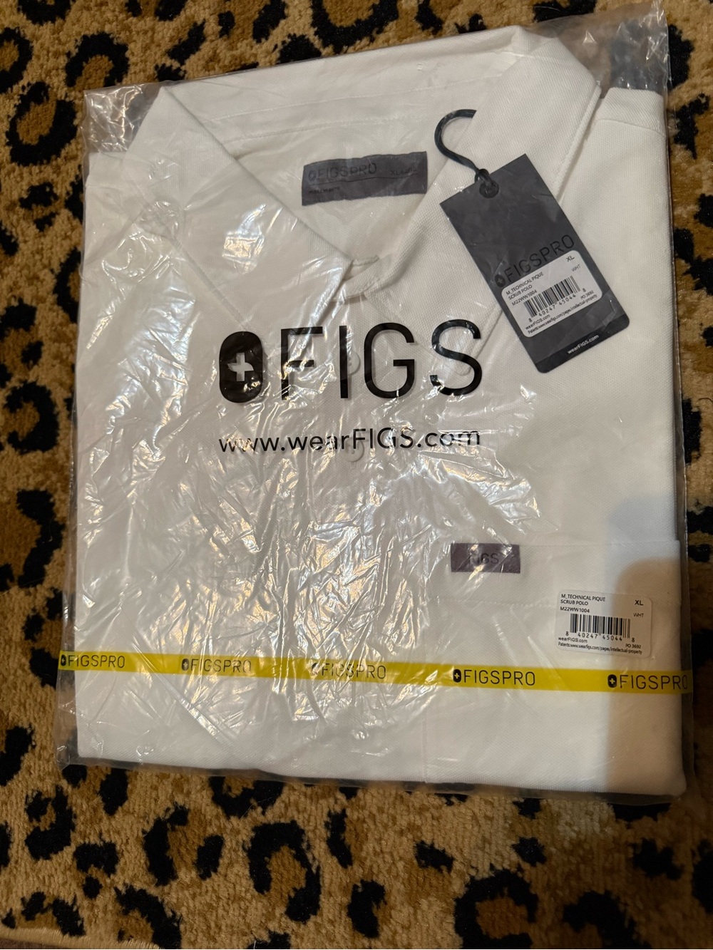 FigsPro Men's 1/4 Button Collar Polo Scrub Top in White
